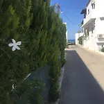 Zannis Apartahotel Rétino