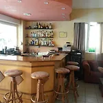 Apartahotel Zannis 3*