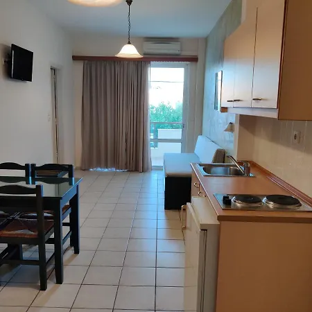 Zannis Aparthotel