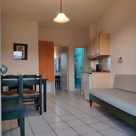 Zannis アパートホテル レティムノ