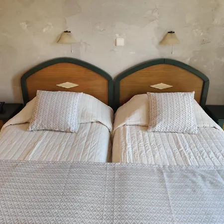 Ξενοδοχείο με διαμερίσματα Zannis 3*