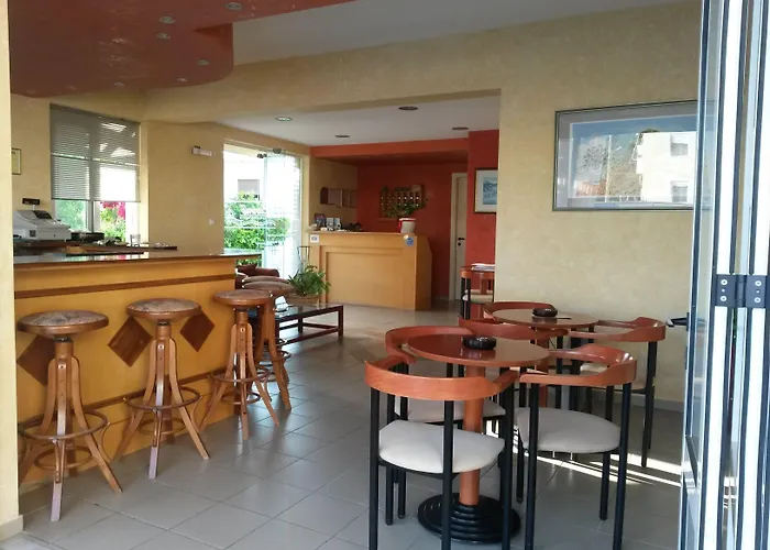 Zannis Apartmanhotel