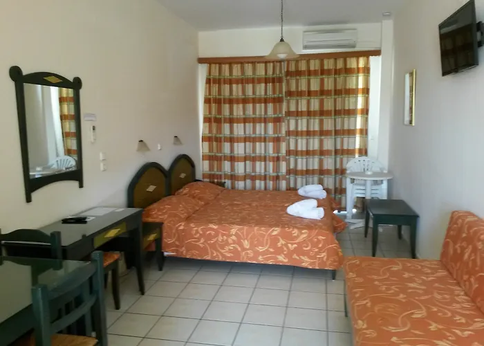 Zannis Apartmanhotel 3*