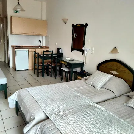 Zannis 3* ريثيمنو