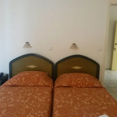 Apartahotel Zannis Rétino