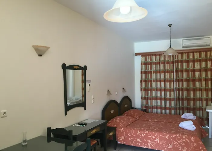 Zannis Apartahotel Rétino